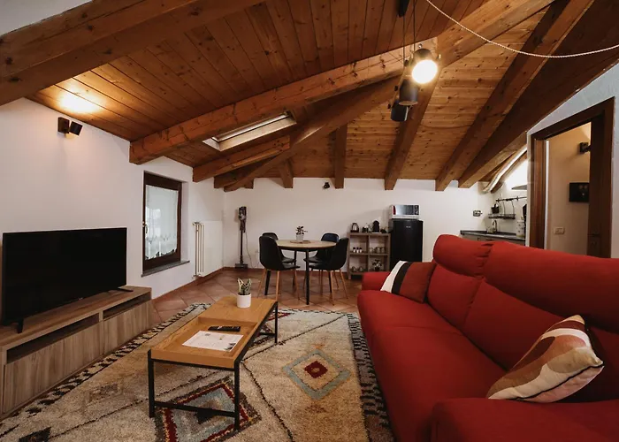 Maison Petit Rouge By Hili